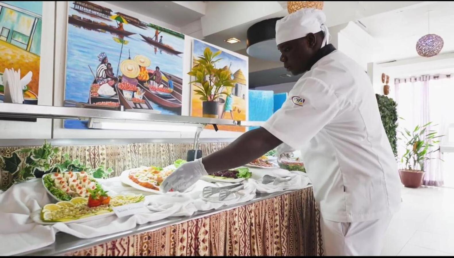 Nobila Airport Hotel Cotonou Eksteriør billede